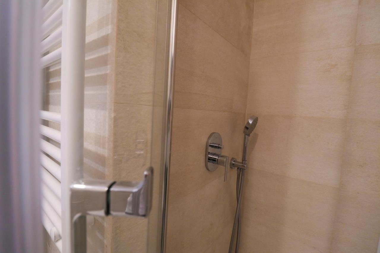 188 Apartments - Lantana - Pool, Garden And Patio Віавіа Zewnętrze zdjęcie